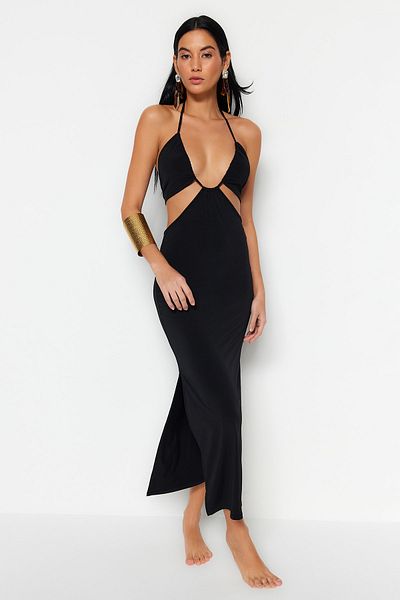 Trendyol Collection Maxi černé pletené plážové šaty - detail výřezu TBESS23EL00122