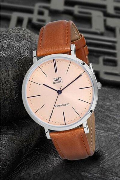 Q&Q Men's Clock4966006830934