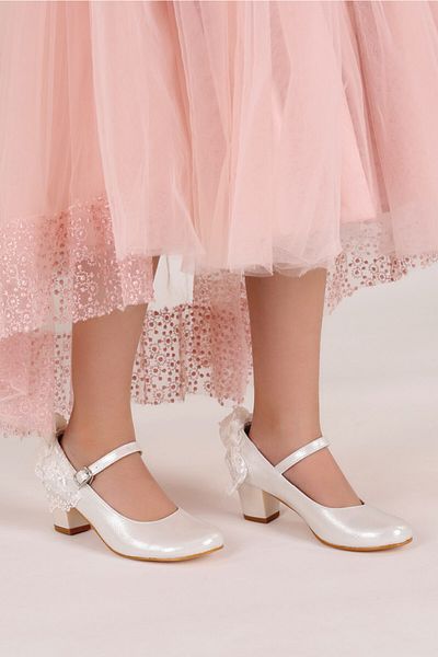 Aykatrend Ecru Girl's Ballerinas - 4 cm Heel Shoes