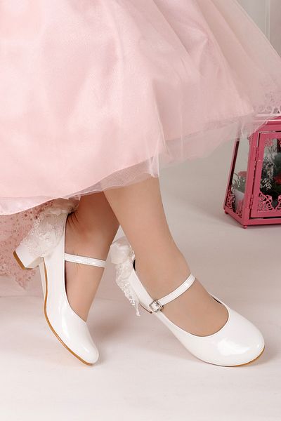 Aykatrend White Girl's Heeled Ballerinas - 4 cm