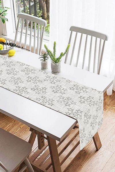 Realhomes Διακοσμητικό Ψηφιακό Εκτυπωμένο Suede Runner με τζιν φόντο και μοτίβο αστεριού