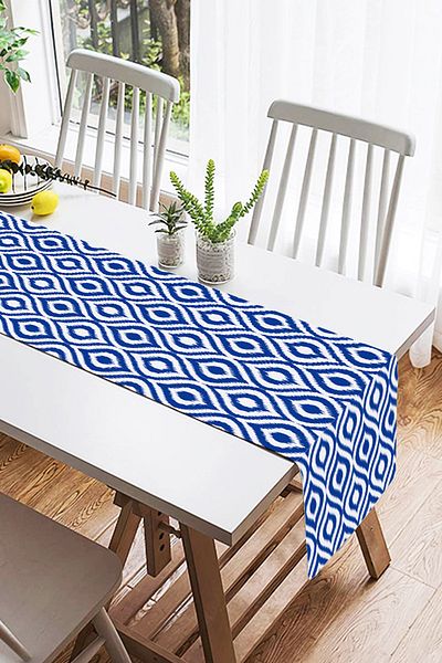 Realhomes Alergăr din piele de căprioară imprimat digital cu model Ikat, cu design special