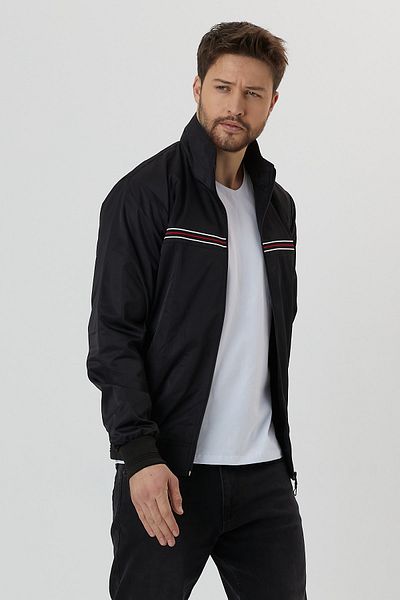 COMEOR Men's Black Pocket Zipper Detailed Seasonal Thin Coat