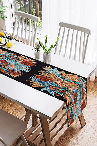 Realhomes Runner din piele intoarsa imprimat digital Harmony Of Black And Roses