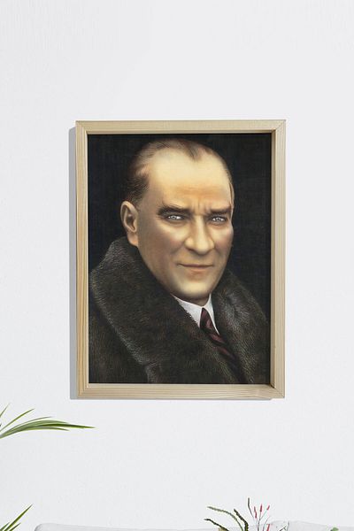 Dekor Loft Tablou Ataturk cu Rama din Lemn de Pin 33x44 Cm
