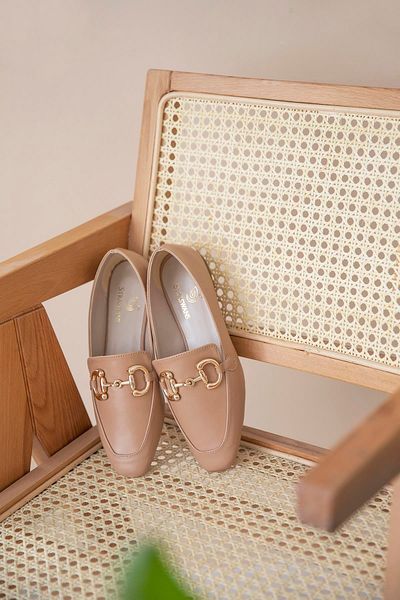 STRASWANS Gabi Women's Buckle Detail Leather Ballerina Flats