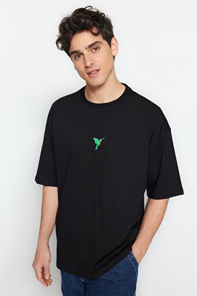Trendyol Collection Μπλουζάκι από βαμβακερό μπλουζάκι Bird-Animal Embroidered Black Oversize - TMNSS23TS00244