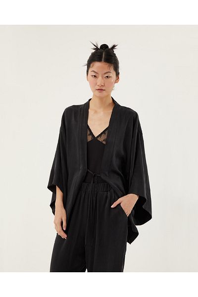 Towdoo Day Cupro Fabric Short Kimono