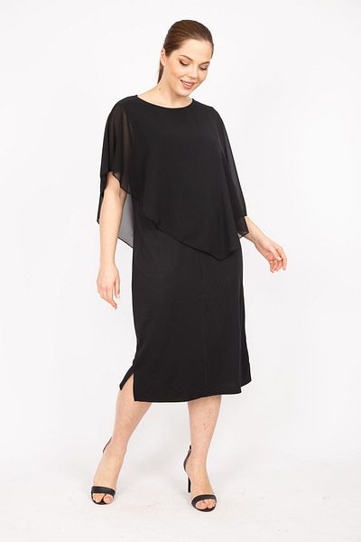 Şans Große Größen in Kleid - Schwarz - Basic
