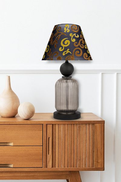 MINIMAL ETICARET VE BILGI TEKNOLOJILERI Lotus Opal Black Glass Cone Lampshade