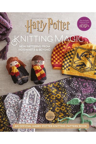 Kolektif Kitap Harry Potter Collectible Magic - With Hogwarts and Beyond Pawns (Cover Changeable)