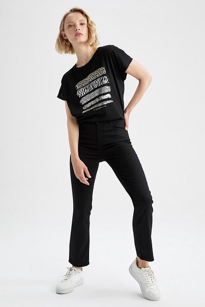 DeFacto Traditional Crew Neck Printed Short Sleeve T-Shirt