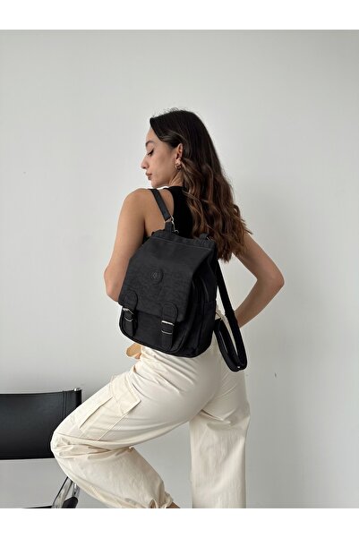 KIRASE حقيبة ظهر نسائية سوداء ذات حجرة مزدوجة مع تفاصيل إبزيم