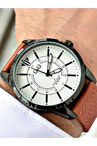 Q&Q Q891j334yy Deri Kordonlu Erkek Kol Saati