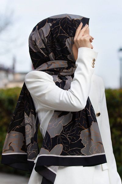 Vissona Γυναικείο σάλι Luxury Medina Silk Μαύρο