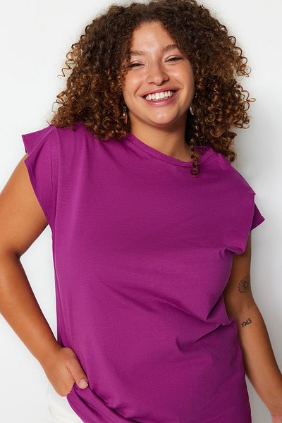 Trendyol Curve Μωβ T-Shirt με λαιμόκοψη - 100% βαμβάκι, λεπτομέρεια μανίκι TBBSS22BF0023