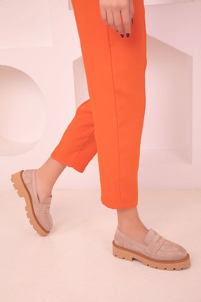 SOHO Nude Suede Women's Casual Shoes 17853