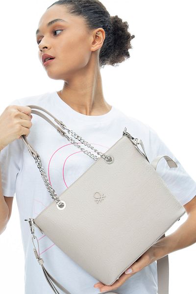 United Colors of Benetton Benetton Women's Shoulder Bag Sand-a.camel Bnt624