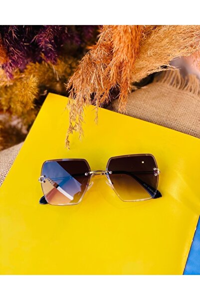 Coco Up Women's Crystal Cut