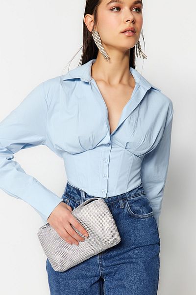 Trendyol Collection Kurzes Hemd aus gewebter Popeline in Blau – Korsettdetails, gefüttert TPRAW23GO00004