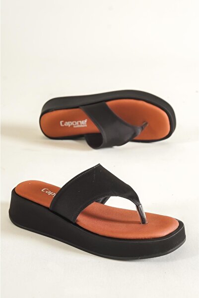 Capone Outfitters Klapki japonki Capone na płaskim obcasie Komfortowe satynowe modne czarne kapcie damskie