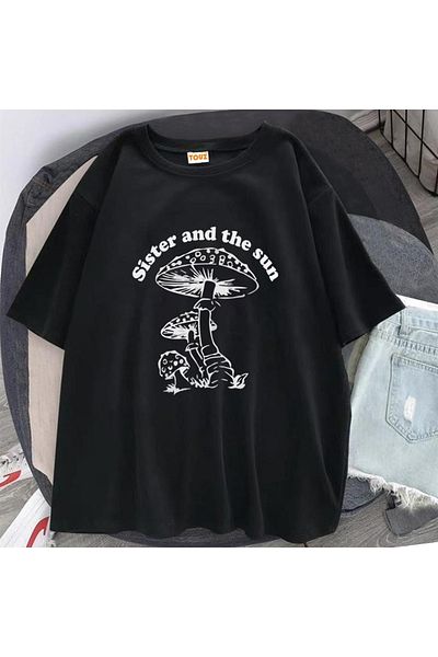 Touz Sister And The Sun εμπριμέ μαύρο μπλουζάκι Unisex Oversize