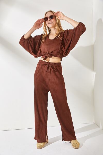 Olalook Női keserűbarna felső, denevér alsó hasított öltöny TKM-19000192