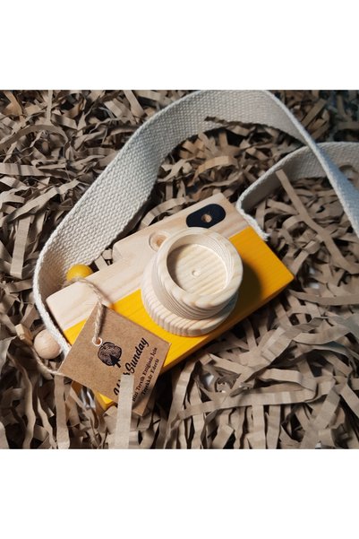 aswood Wooden Toy Camera, Girl Boy 0 - 3 Years Old Gift Hanging Decorative Toy - Solar Yellow