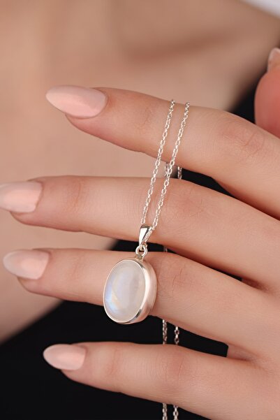 By Atölye Doğal Ay Taşı Gümüş Kolye