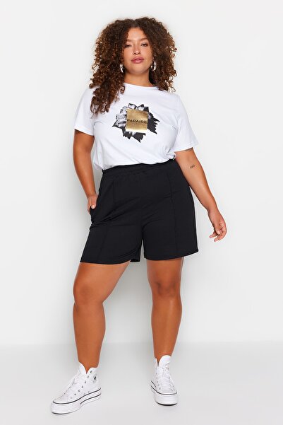 Trendyol Curve Plus Size Shorts & Bermuda - Black - High Waist