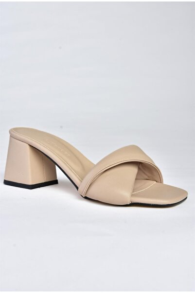 Fox Shoes P713014109 Dámské pantofle na silném podpatku kůže