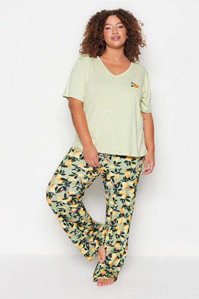 Trendyol Curve Menta nyomott kötött pizsama szett TBBSS23AI00005