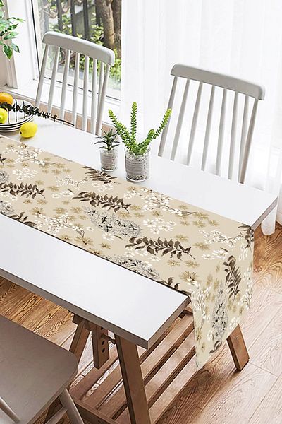 Realhomes Ψηφιακό τυπωμένο σχέδιο Suede Runner με πολύχρωμο μοτίβο φύλλων σε παστέλ φόντο