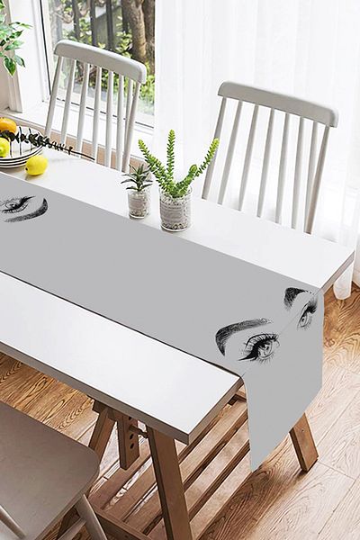 Realhomes Ειδικά σχεδιασμένο Suede Runner με μοτίβο βλεφαρίδων σε γκρι φόντο