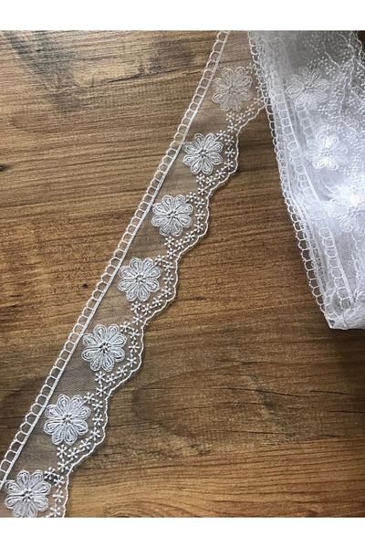 efem gipür Single White Band Daisy French Lace