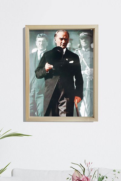 Dekor Loft Pictură Ataturk cu cadru din lemn de pin