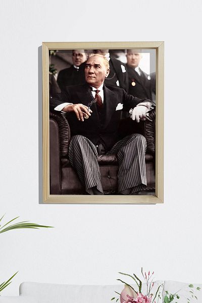 Dekor Loft Pictură Ataturk cu cadru din lemn de pin 33x44 cm