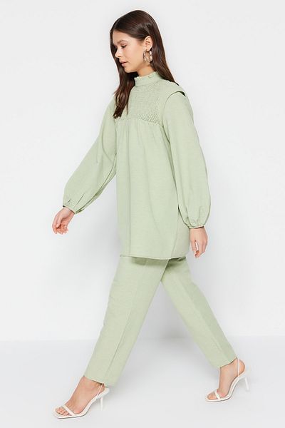 Trendyol Modest Olive Green Gipe részletes vászon kinézetű tunika-nadrág szett TCTSS23US00075