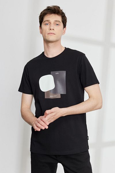 AC&Co / Altınyıldız Classics Men's Black Slim Fit Narrow Cut Crew Neck 100% Cotton Printed T-Shirt