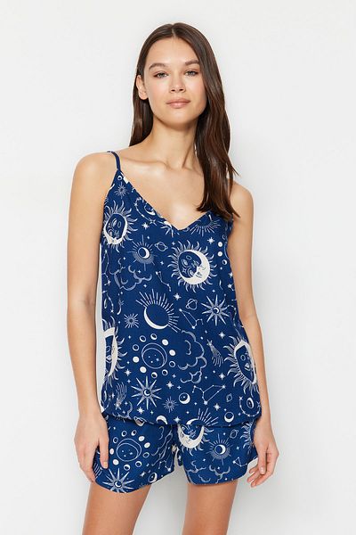 Trendyol Collection Indigo Galaxy vzorovaný provazový popruh Sada tkaného pyžama z viskózy THMSS23PT00006