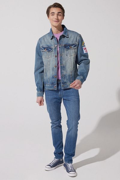 Lee Trucker Regular Fit Regular Cut 100 % Baumwolle Hellblaue Jeansjacke