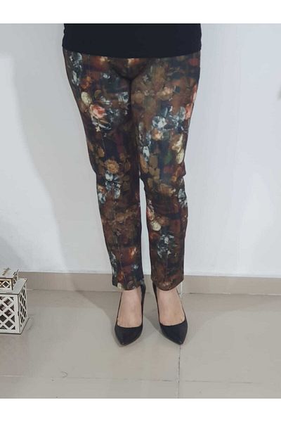 Melis Designer Rose Printed Diver Pants