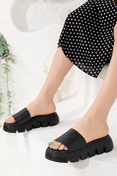 MFT AYAKKABI Жіночі пляжні капці на товстій підошві, чорні