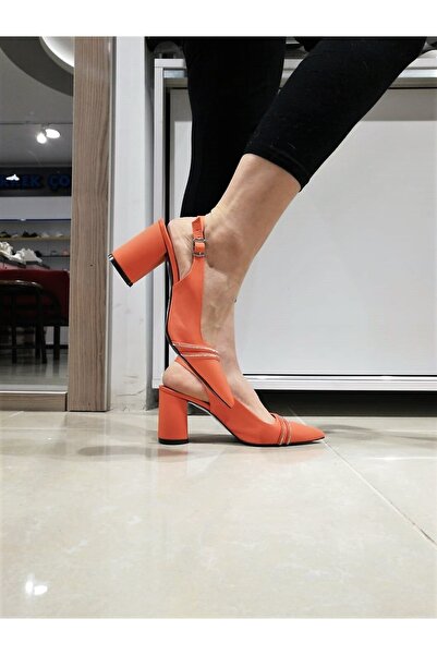 PUNTO Arme City Ac4670050 Вечерни официални обувки с камъни отпред и отворен ...