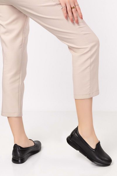 Gondol Pantofi de damă din piele naturală clasici casual Vdt.911 - negru - 40