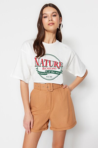 Trendyol Collection Σορτς γαμπαρντίνας με ζώνη καμήλας TWOSS19IE0002