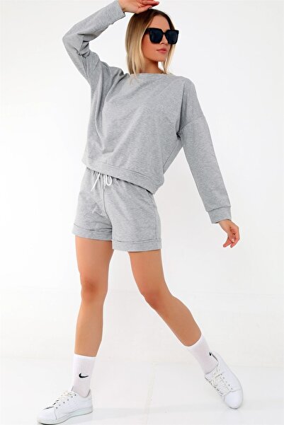 Dreamlike Yuvarlak Yaka Uzun Kol Oversize Sweat Beli Lastikli Şort Takım