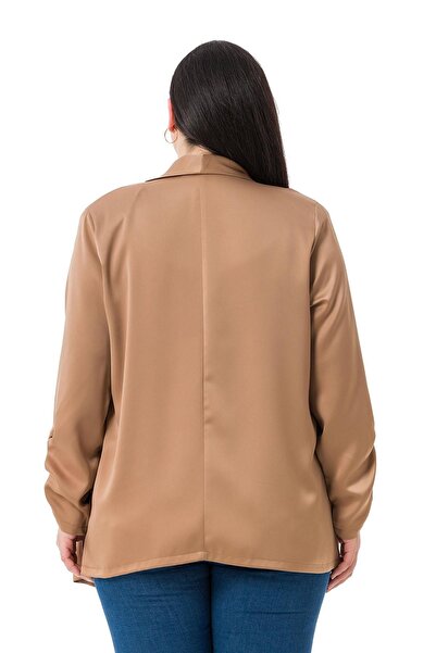 DISENTIS MODEST Μανίκι με γιακά με σάλι σε μεγάλο μέγεθος που συγκεντρώνει λεπτομερές σατέν μινκ μπουφάν χωρίς επένδυση