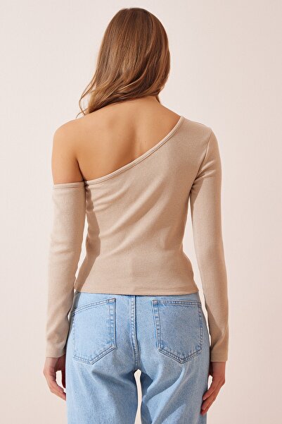 Happiness İstanbul Dámská krémová pletená halenka s otevřenými rameny TG00011