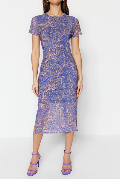 Trendyol Collection Modré potištěné šaty s krátkým rukávem a výstřihem Flexibilní šaty s tužkou z midi tylu TWOSS23EL01791